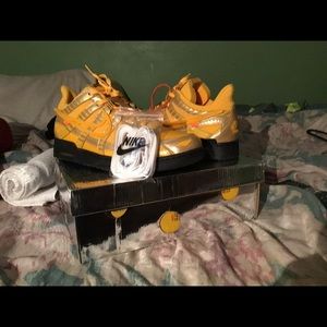 Nike off-white rubber dunks university gold